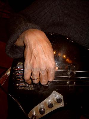 Basshand from the Groovemaster Lynwood Edmond - Lositheed - auf - Array - Basshand from the Groovemaster Lynwood Edmond - Lositheed - auf - Array -